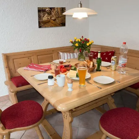 Uhl Apartamento *